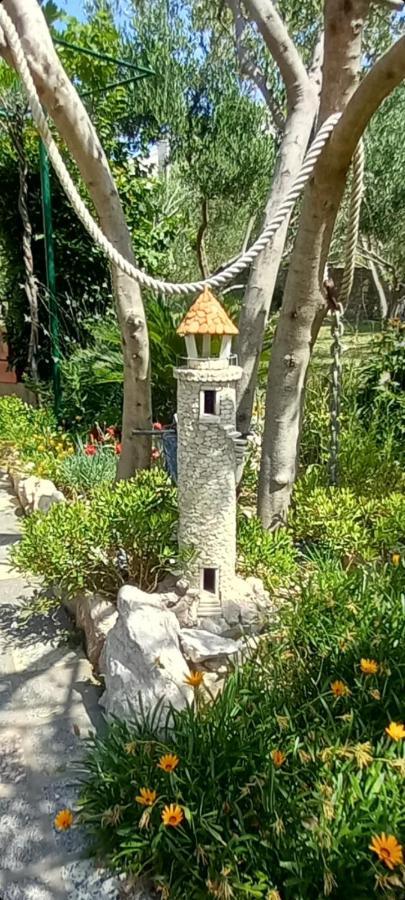 Bed and Breakfast Sobe Sotic Rab Town Exterior foto